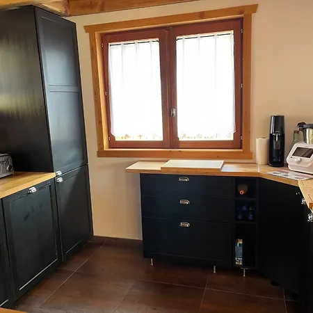 Spacieux 12 Pers, 4 Ch, 4 Sdb, Cuisine Equipee, Parking, Cheminee - Fr-1-676-201