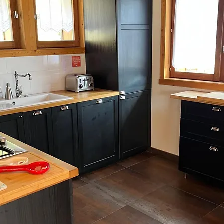 Chalet Spacieux 12 Pers, 4 Ch, 4 Sdb, Cuisine Equipee, Parking, Cheminee - Fr-1-676-201 *